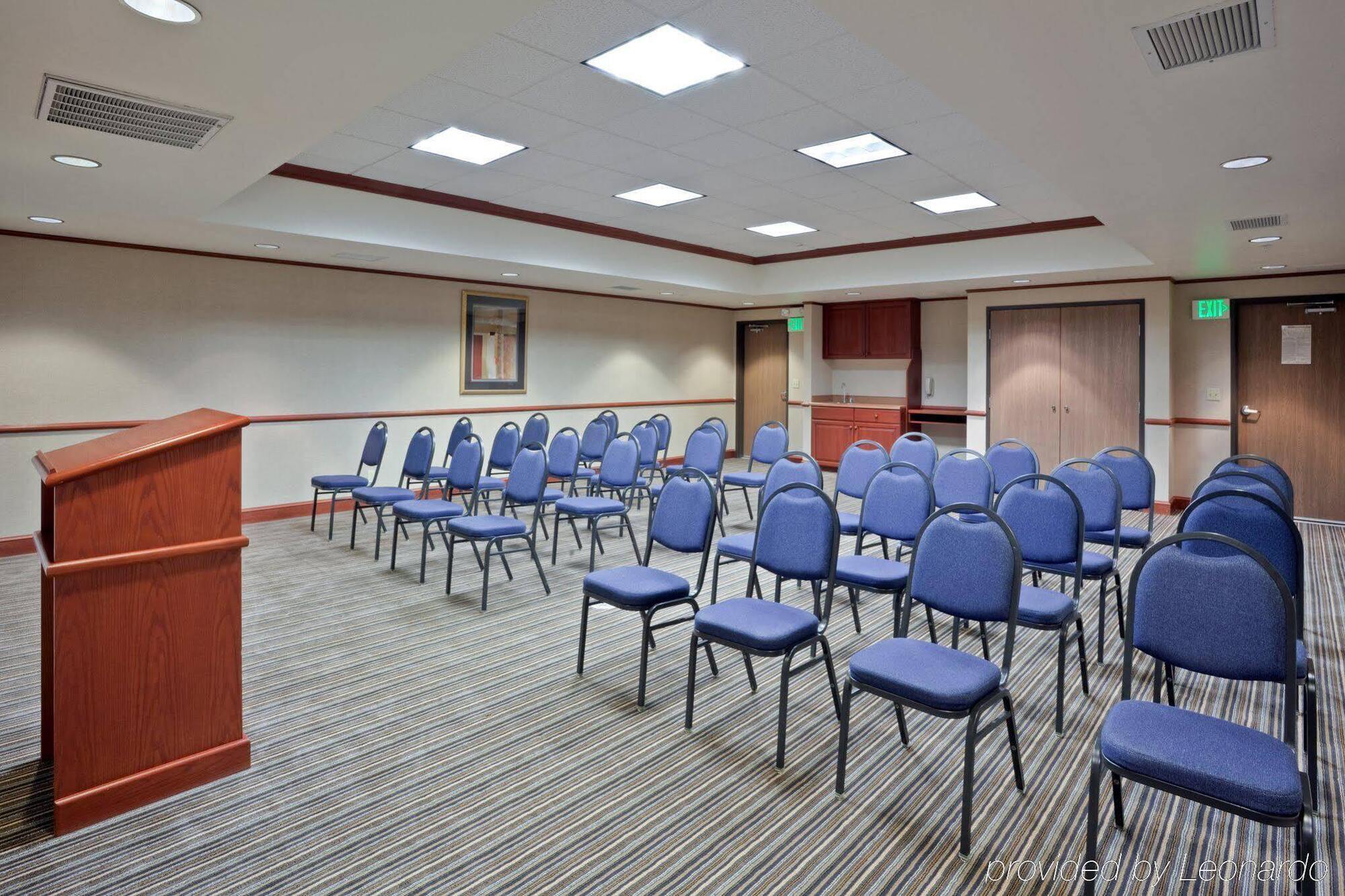 Holiday Inn Express Hotel & Suites Ashland By Ihg Экстерьер фото