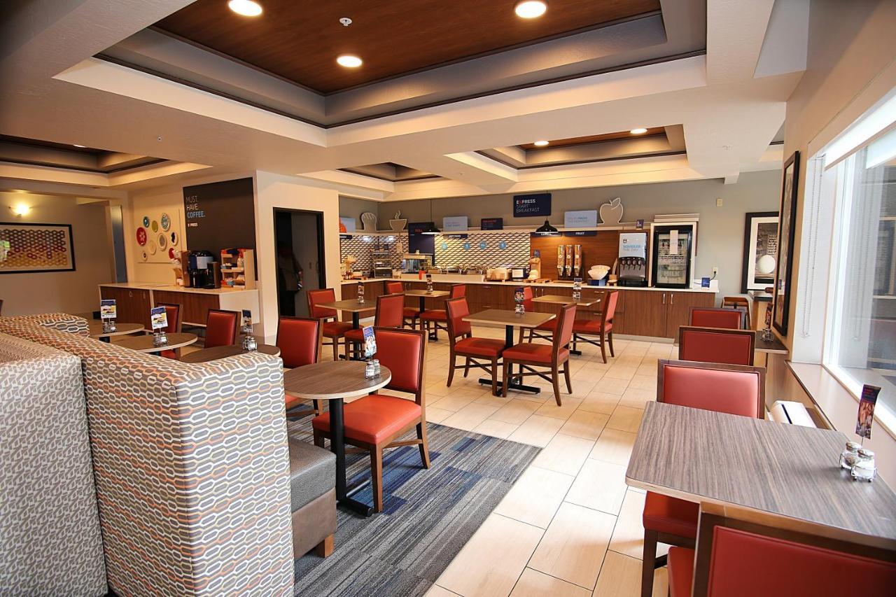 Holiday Inn Express Hotel & Suites Ashland By Ihg Экстерьер фото